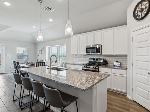 1424 Bellaire Street, Celina, TX 75009