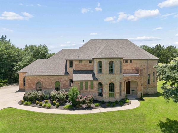 4598 Lake Breeze Drive, McKinney, TX 75071