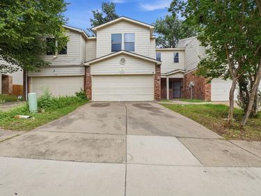 202 Creek Cove Drive, Dallas, TX 75217