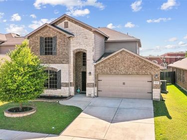 14325 Artisan Drive, Fort Worth, TX 76052