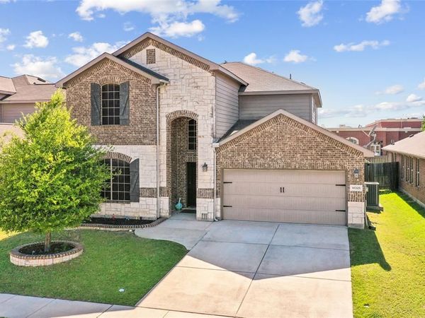 14325 Artisan Drive, Fort Worth, TX 76052