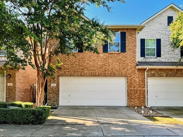 244 Turnberry Lane , Lewisville, TX 75067