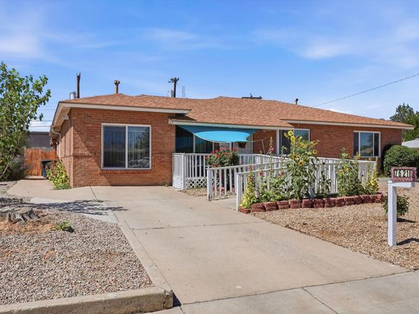 7621 Prospect Avenue NE, Albuquerque, NM 87110