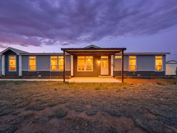 2 Shire Court, Edgewood, NM 87015