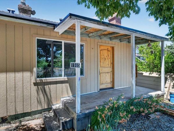 1985 Valley Road, Reno, NV 89512