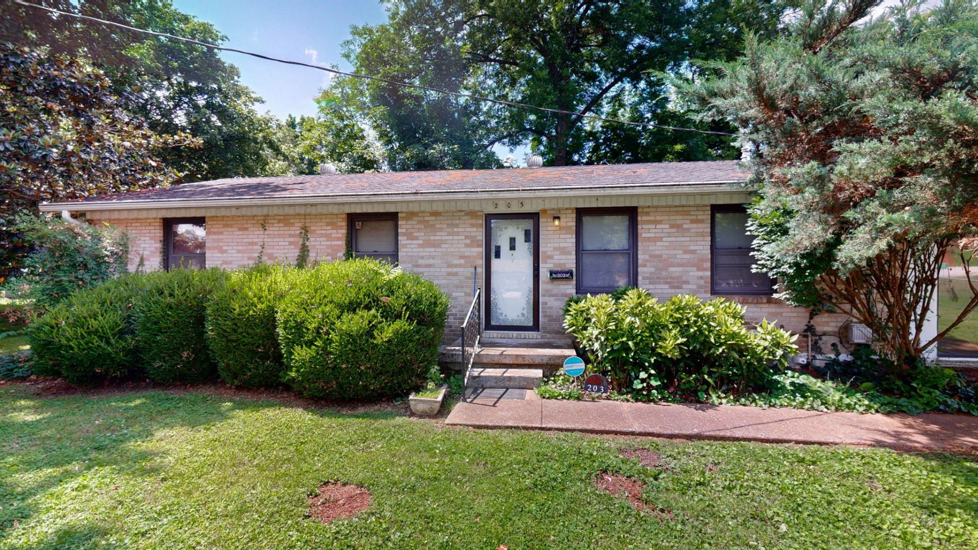 203 Gardendale Dr, Columbia, TN 38401 Main Photo