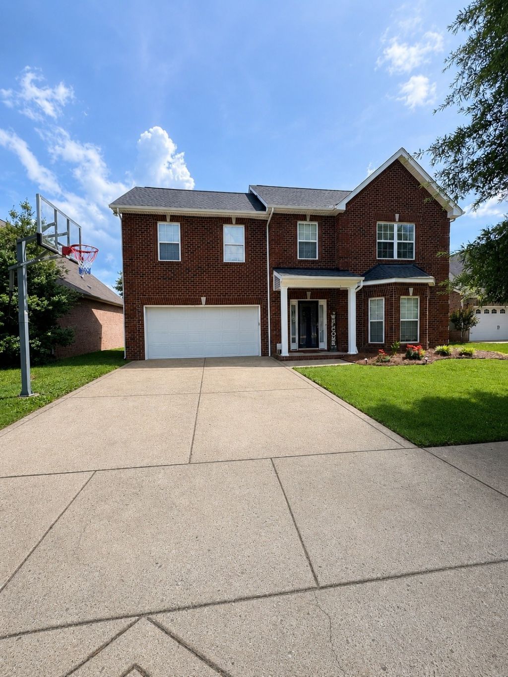 809 W Sagewood Dr, Gallatin, TN 37066 Main Photo