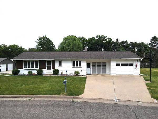 922 Auth Street, Durand, WI 54736