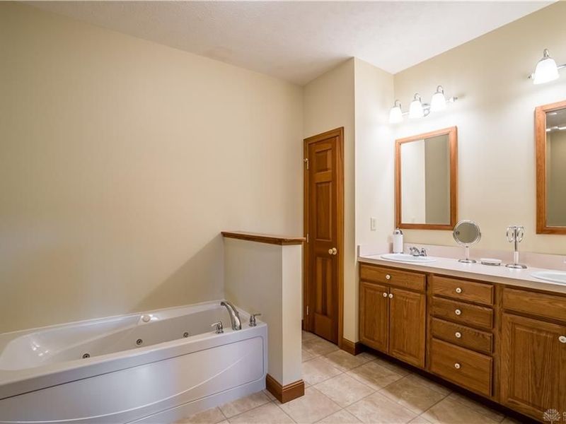 6680 Jordan Road, Lewisburg, OH 45338 Photo 25