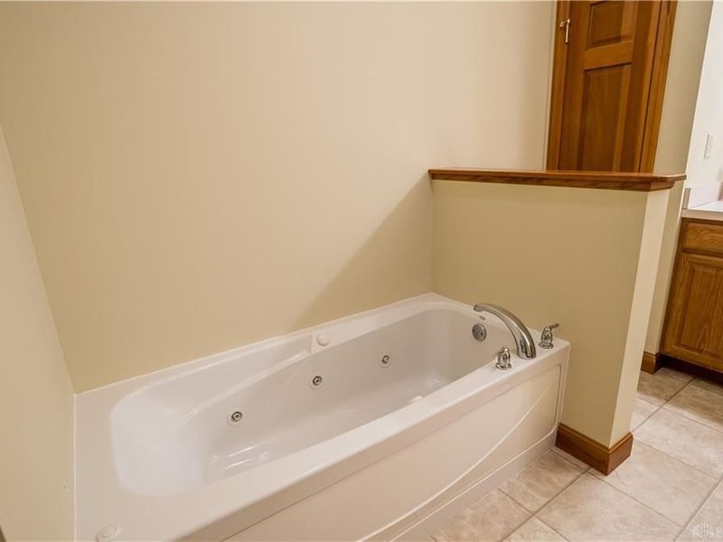 6680 Jordan Road, Lewisburg, OH 45338 Photo 27
