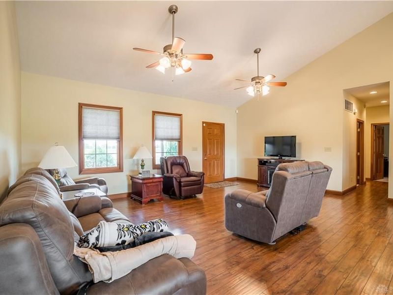 6680 Jordan Road, Lewisburg, OH 45338 Photo 9
