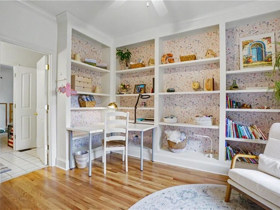 Property Image 32