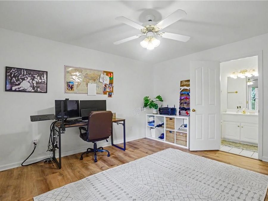 Property Image 39