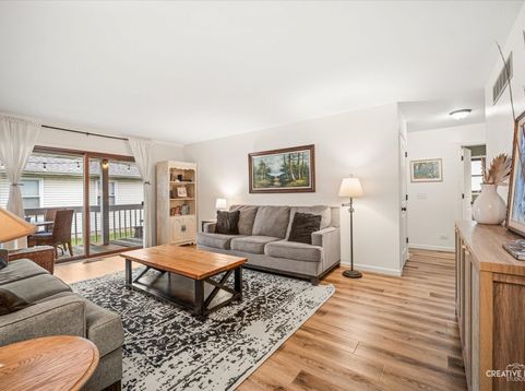 Main Photo