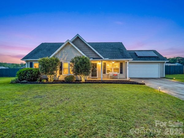 169 Oak Brook Lane, Gaffney, SC 29341