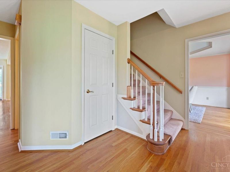 6459 Sherrybrook Drive, Green Township, OH 45248 Photo 29