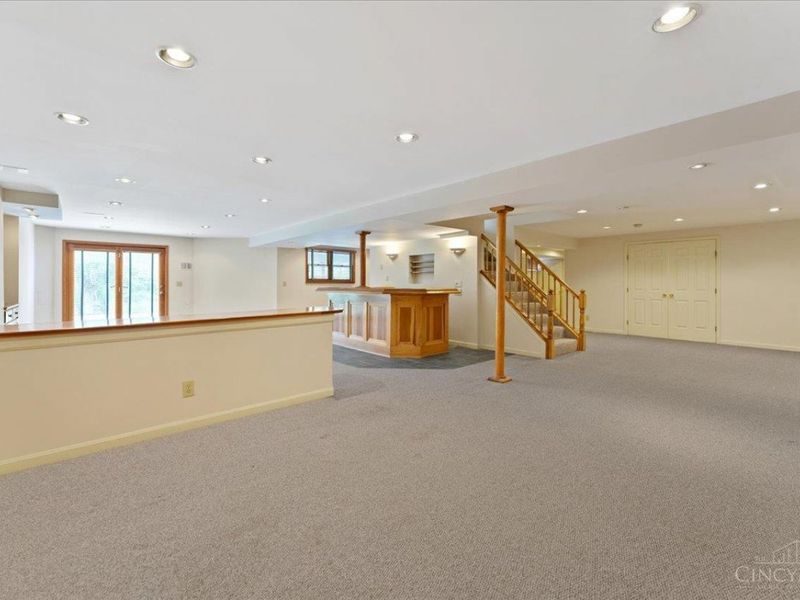 6459 Sherrybrook Drive, Green Township, OH 45248 Photo 49