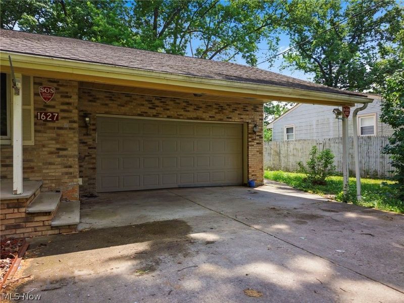 1627 Yolanda Drive, Youngstown, OH 44511 Photo 6