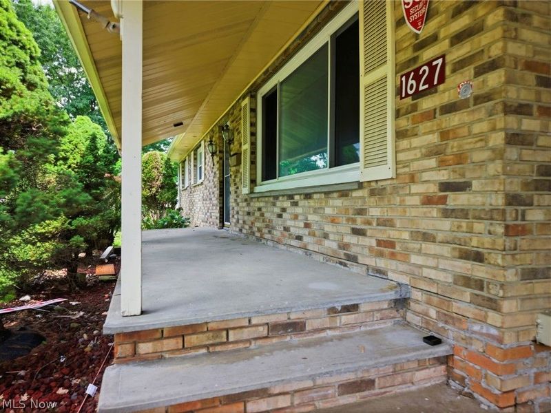 1627 Yolanda Drive, Youngstown, OH 44511 Photo 7