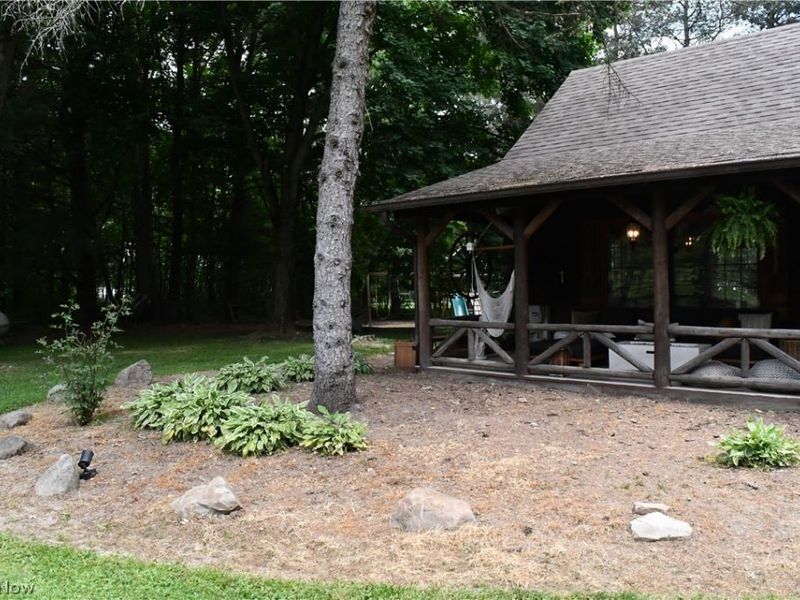 10566 Clapsaddle Avenue NE, Alliance, OH 44601 Photo 17