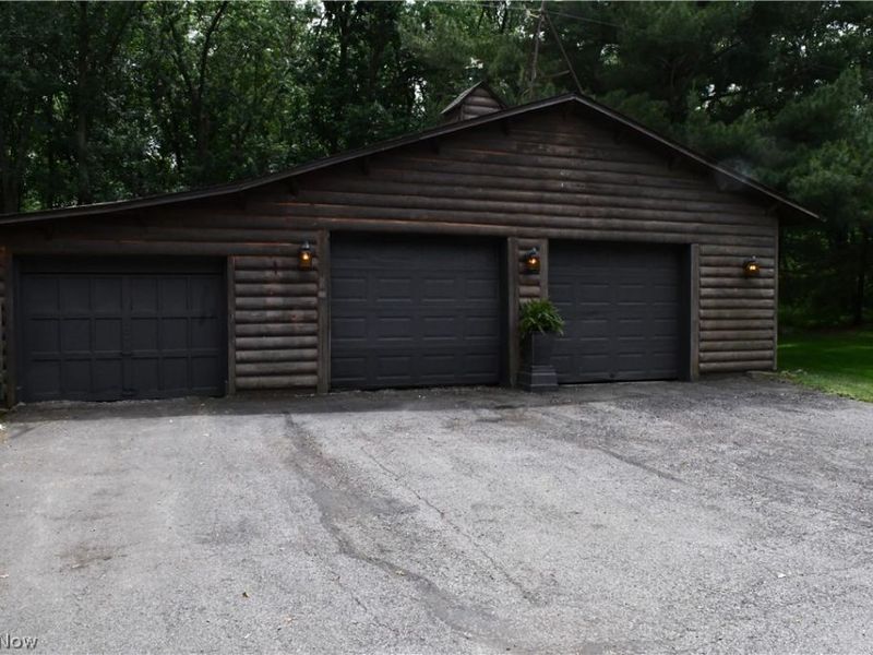 10566 Clapsaddle Avenue NE, Alliance, OH 44601 Photo 18