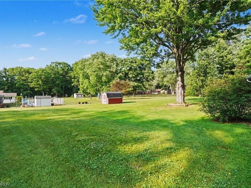 1974 Silver Fox Lane NE, Warren, OH 44484 Photo 26