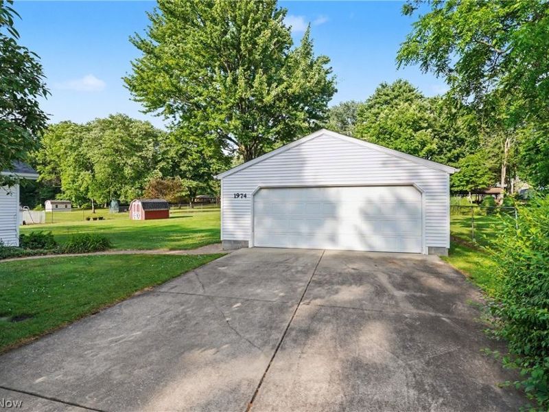 1974 Silver Fox Lane NE, Warren, OH 44484 Photo 28