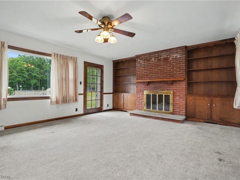 1974 Silver Fox Lane NE, Warren, OH 44484 Photo 8