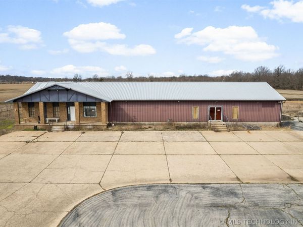 1010 E Street SW, Miami, OK 74354