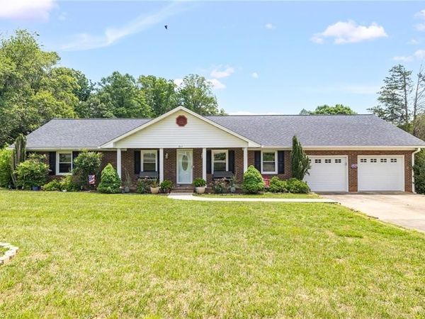 261 Westerly Park Road , Eden, NC 27288