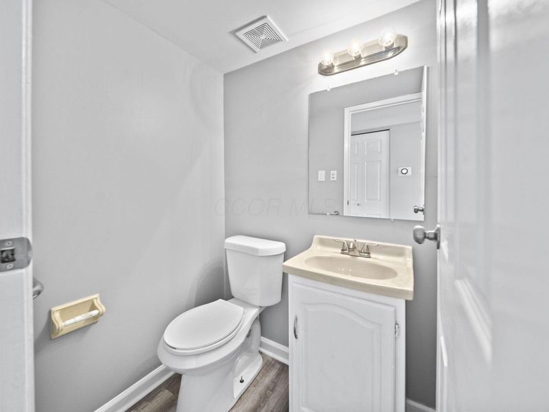 6784 Laird Avenue , Reynoldsburg, OH 43068 Photo 24
