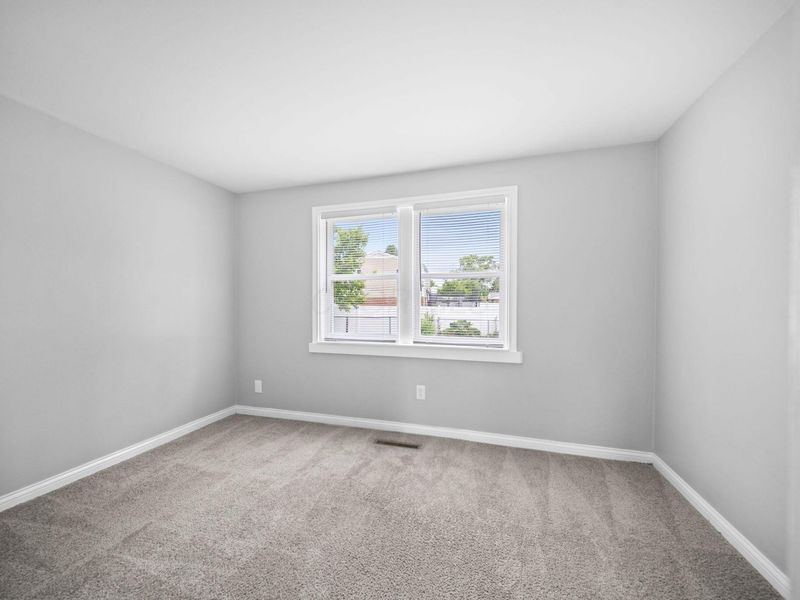6784 Laird Avenue , Reynoldsburg, OH 43068 Photo 35