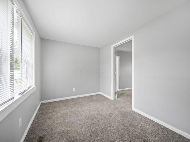 6784 Laird Avenue , Reynoldsburg, OH 43068 Photo 38