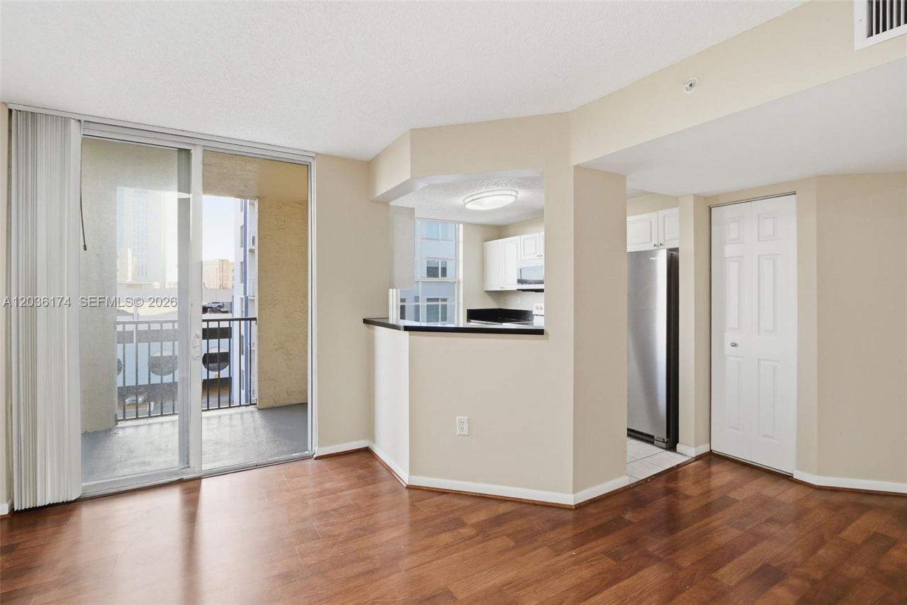 520 SE 5th Ave, Unit 2403, Fort Lauderdale, FL 33301 Photo