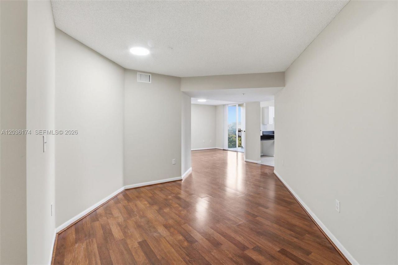 520 SE 5th Ave, Unit 2403, Fort Lauderdale, FL 33301 Photo