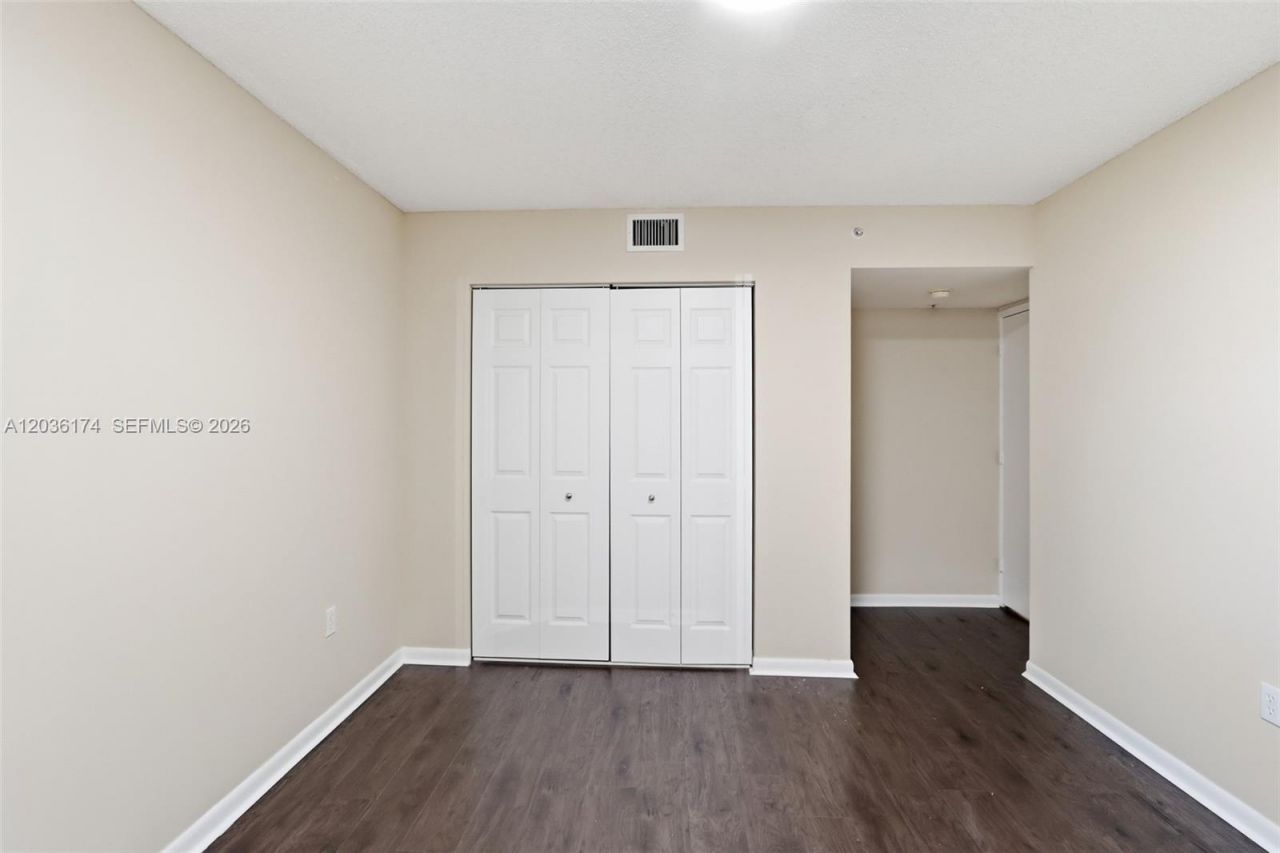 520 SE 5th Ave, Unit 2403, Fort Lauderdale, FL 33301 Photo