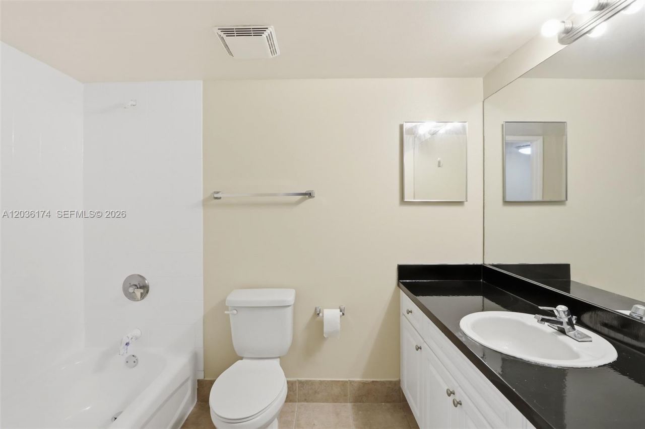 520 SE 5th Ave, Unit 2403, Fort Lauderdale, FL 33301 Photo