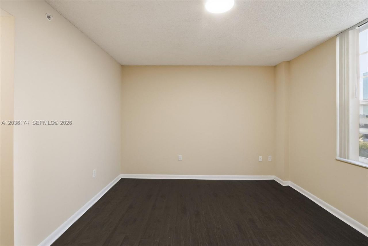 520 SE 5th Ave, Unit 2403, Fort Lauderdale, FL 33301 Photo