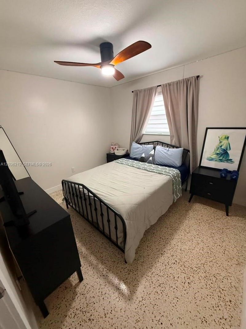 875 W 72nd Pl, Unit 875, Hialeah, FL 33014 Photo
