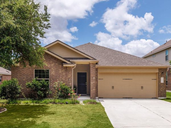 824 Tabernash DR, Leander, TX 78641
