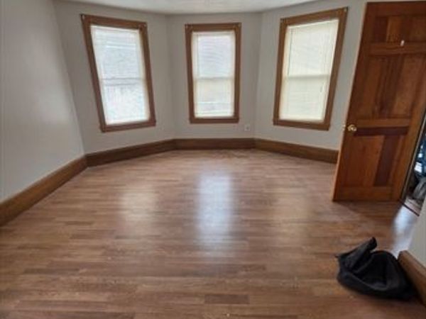211 Columbia Street, Unit 2, Fall River, MA 02721