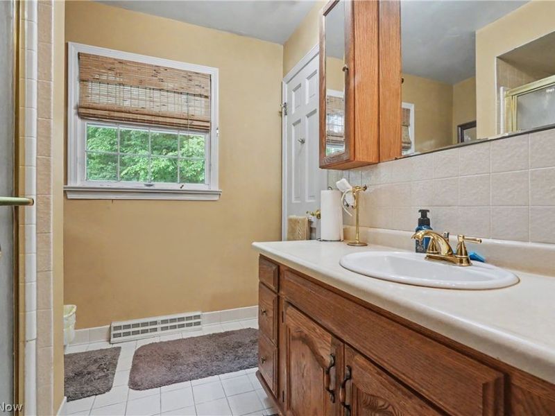 553 N Briarcliff Drive, Canfield, OH 44406 Photo 22