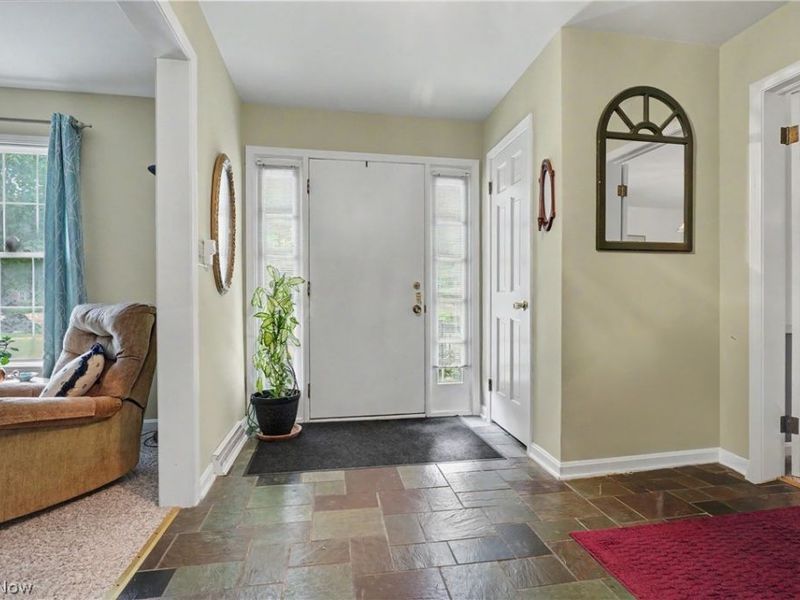 553 N Briarcliff Drive, Canfield, OH 44406 Photo 27