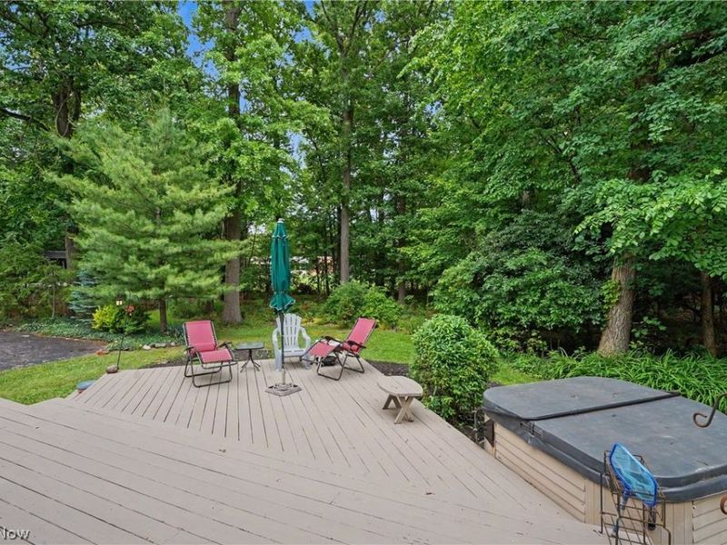553 N Briarcliff Drive, Canfield, OH 44406 Photo 34