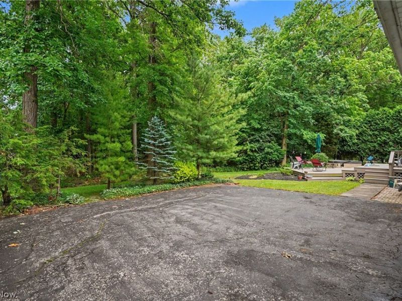 553 N Briarcliff Drive, Canfield, OH 44406 Photo 36