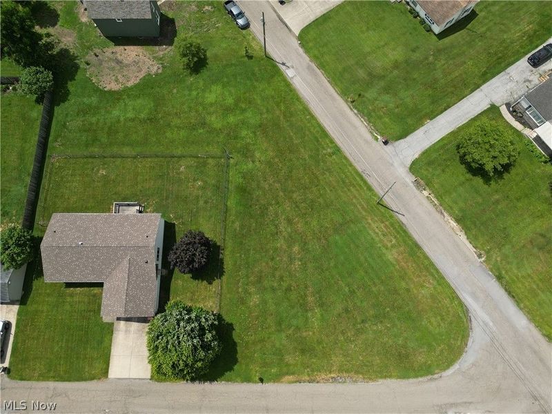 548 Thomas Road, Lisbon, OH 44432 Photo 2