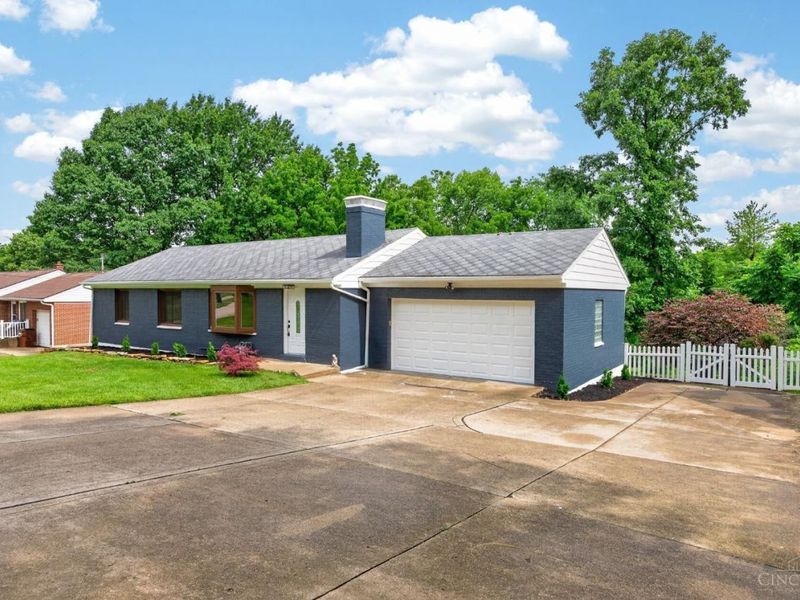 1856 Resor Road, Fairfield, OH 45014 Photo 3