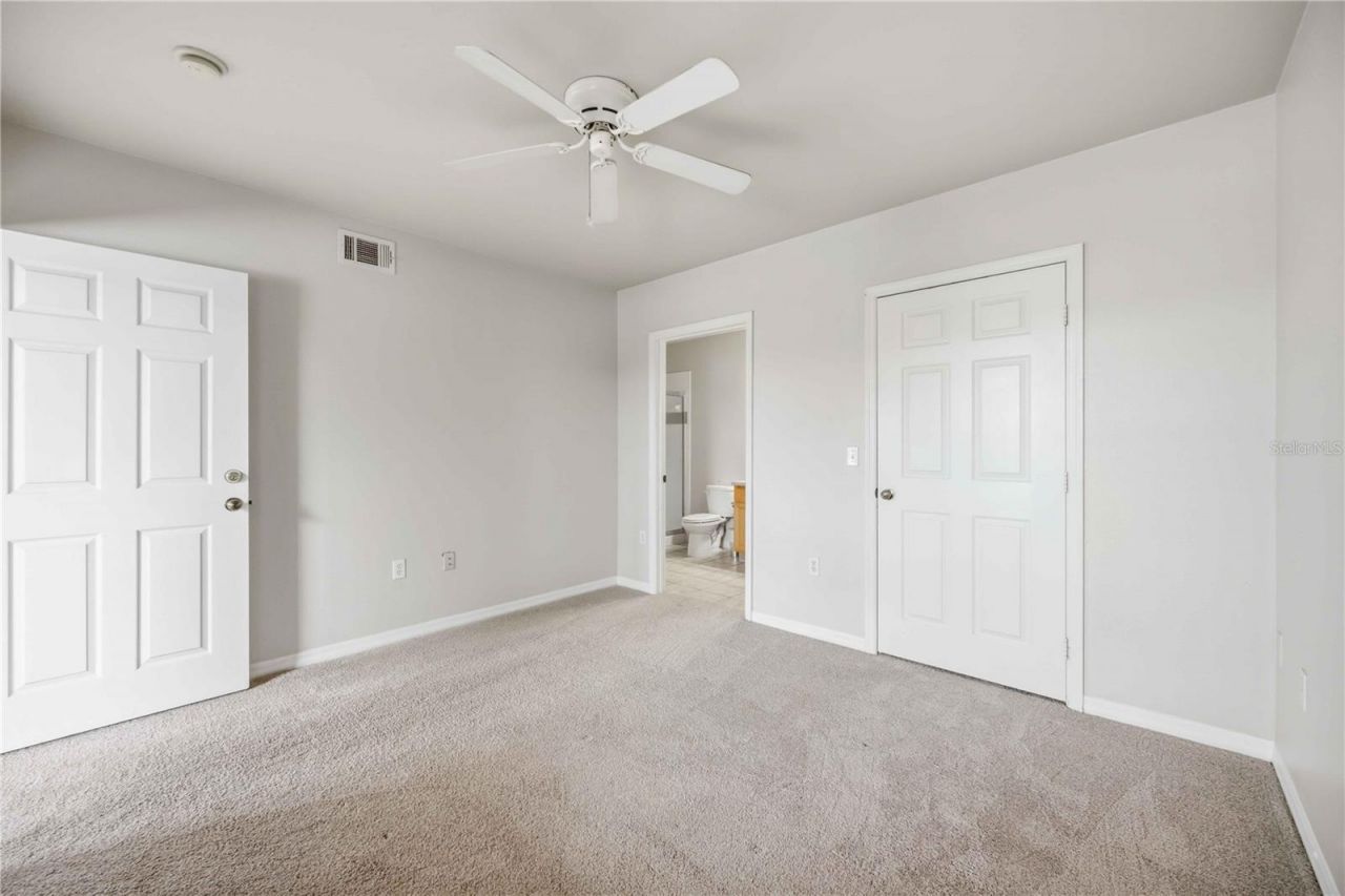 1025 Villagio Circle, Unit 208, Sarasota, FL 34237 Photo