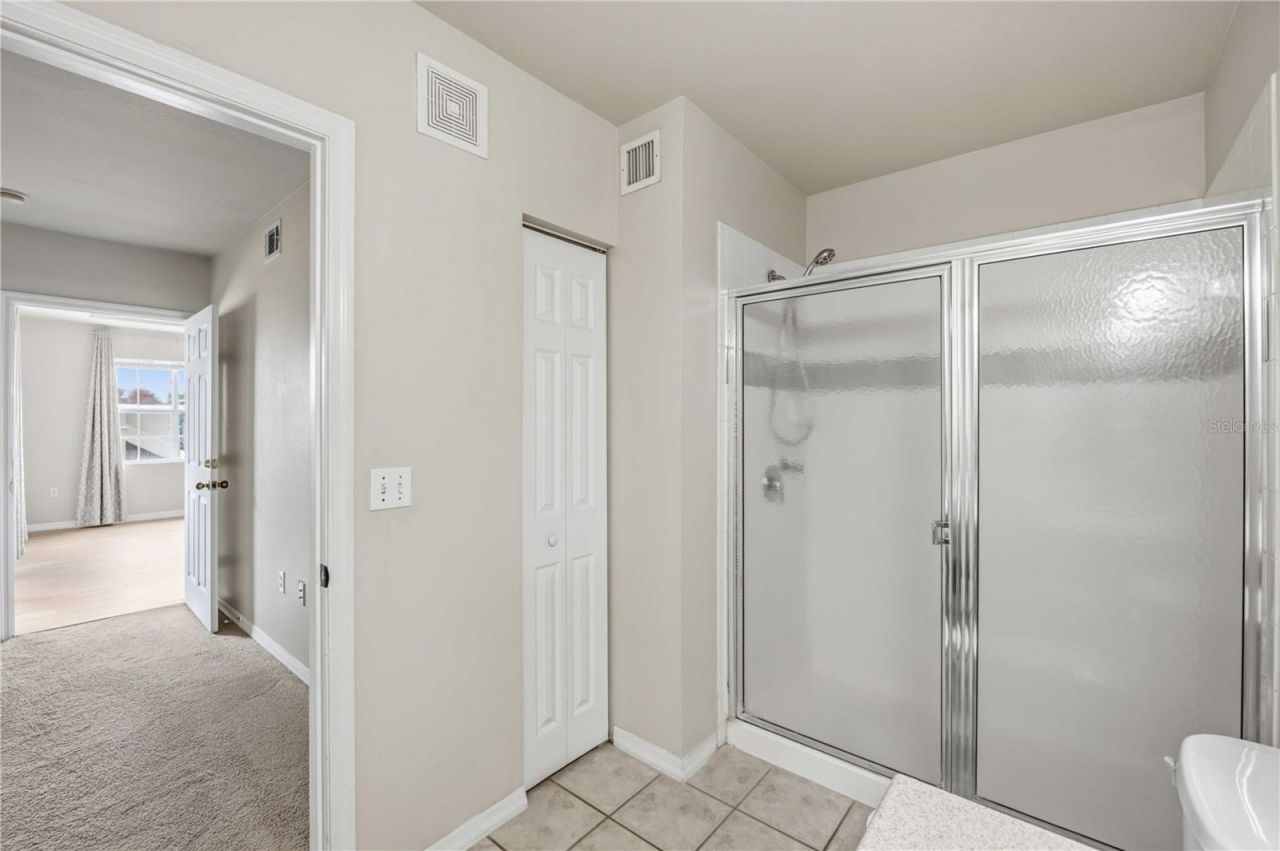1025 Villagio Circle, Unit 208, Sarasota, FL 34237 Photo