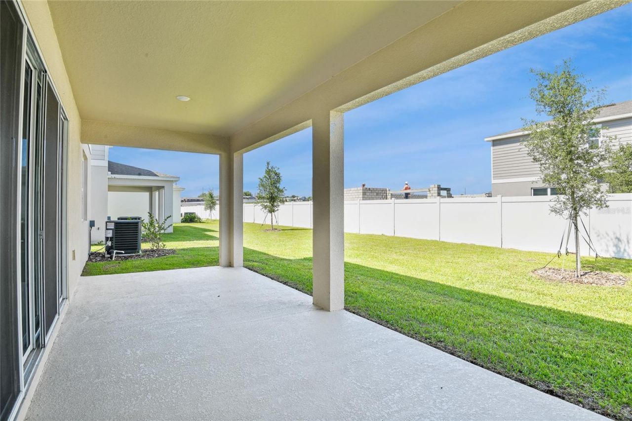 141 Waterstone Loop, Tavares, FL 32778 Photo